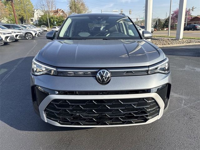 2025 Volkswagen Taos SEL