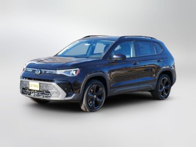 2025 Volkswagen Taos SE Black