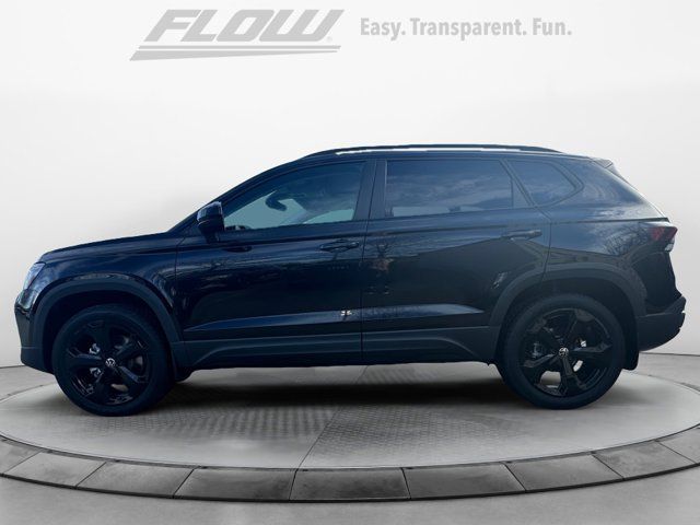 2025 Volkswagen Taos SE Black