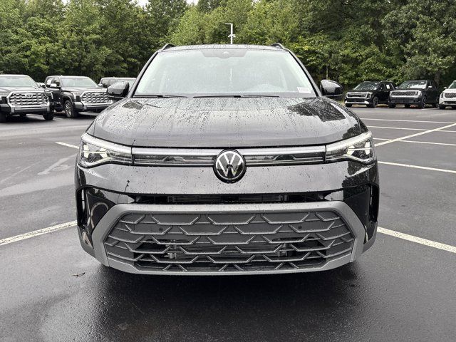 2025 Volkswagen Taos SE Black