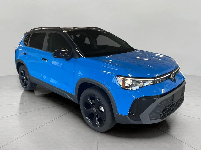 2025 Volkswagen Taos SE Black