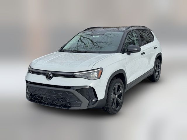2025 Volkswagen Taos SE Black