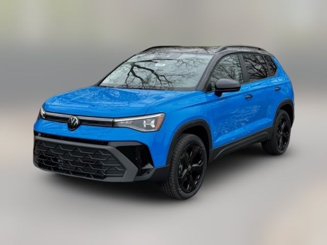 2025 Volkswagen Taos SE Black