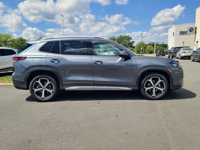 2025 Volkswagen Tiguan SE