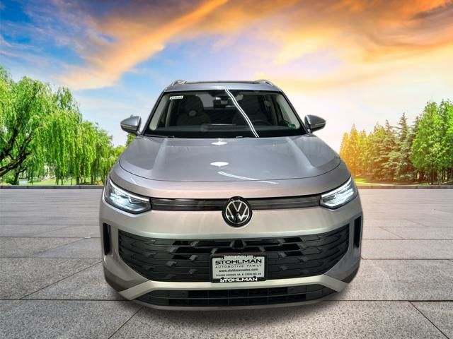 2025 Volkswagen Tiguan SE