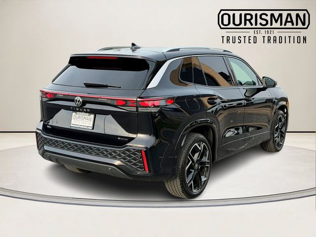 2025 Volkswagen Tiguan SEL R-Line