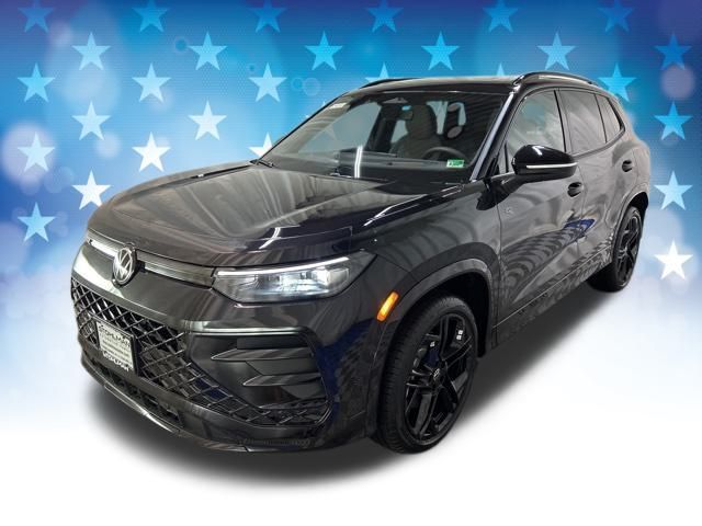 2025 Volkswagen Tiguan SE R-Line Black