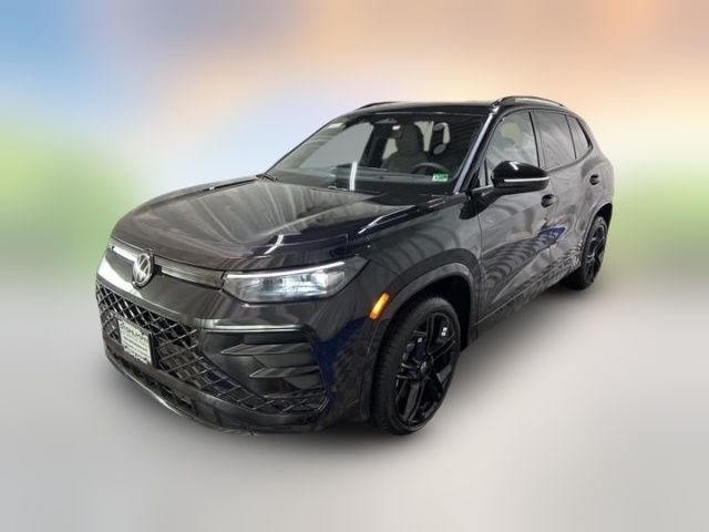 2025 Volkswagen Tiguan SE R-Line Black