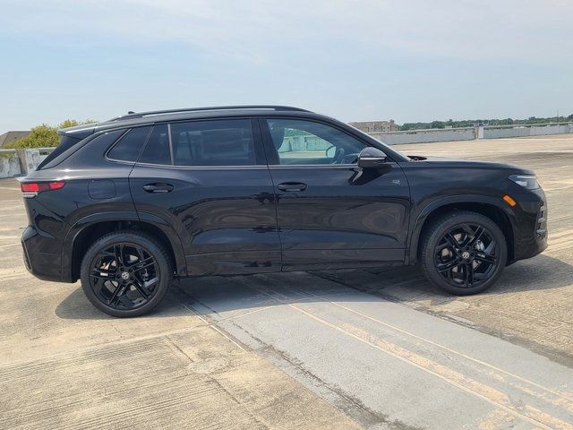 2025 Volkswagen Tiguan SE R-Line Black