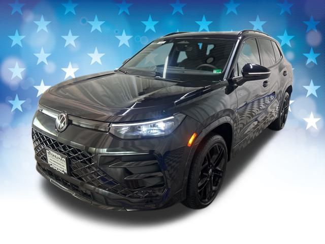 2025 Volkswagen Tiguan SE R-Line Black