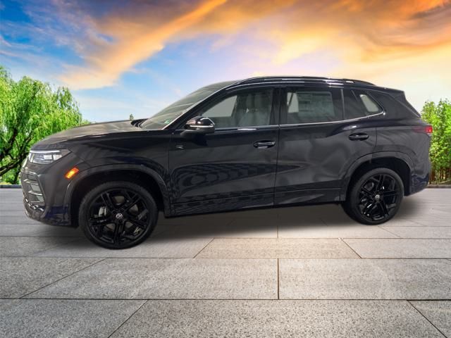 2025 Volkswagen Tiguan SE R-Line Black