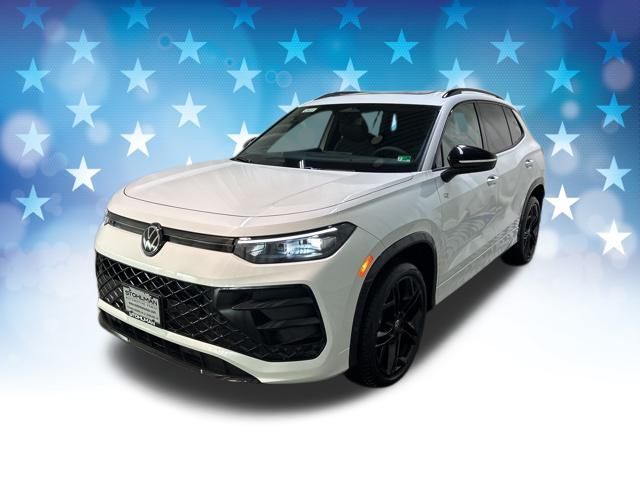 2025 Volkswagen Tiguan SE R-Line Black