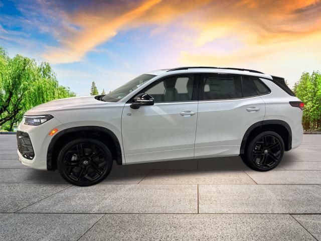 2025 Volkswagen Tiguan SE R-Line Black