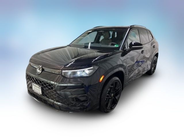 2025 Volkswagen Tiguan SE R-Line Black