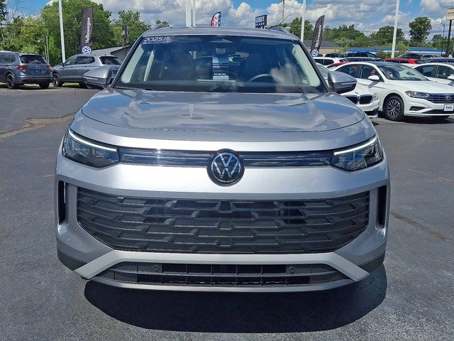2025 Volkswagen Tiguan SE