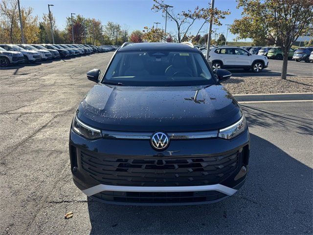 2025 Volkswagen Tiguan SE