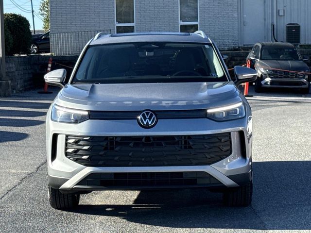 2025 Volkswagen Tiguan SE