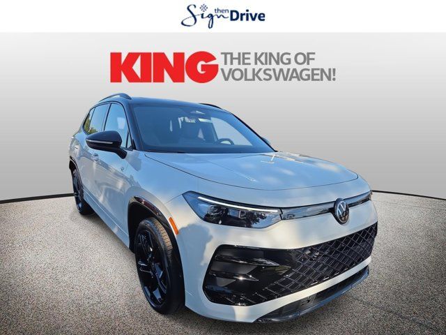 2025 Volkswagen Tiguan SE R-Line Black