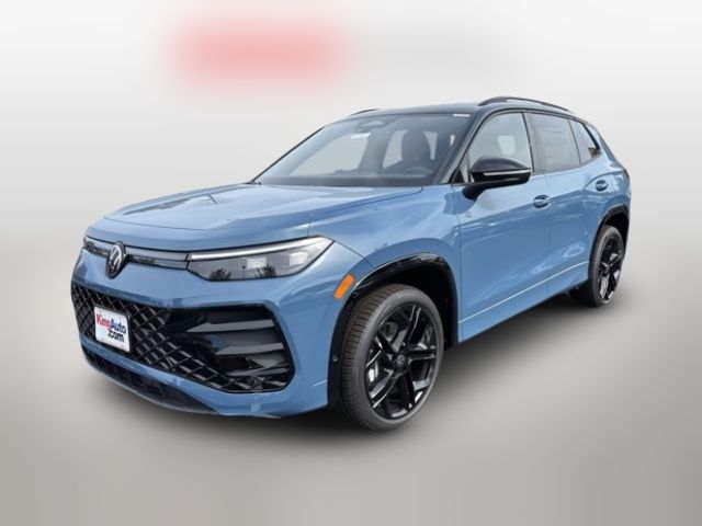 2025 Volkswagen Tiguan SE R-Line Black