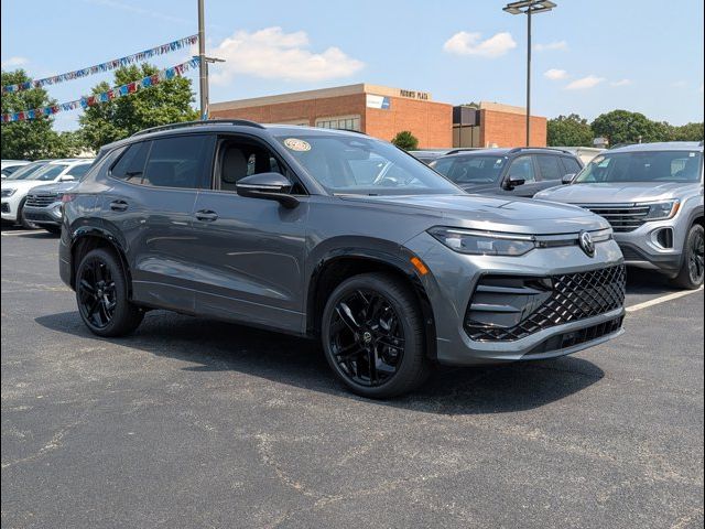 2025 Volkswagen Tiguan SE R-Line Black