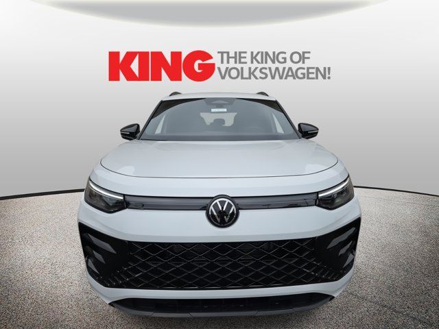 2025 Volkswagen Tiguan SE R-Line Black