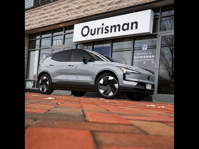 2025 Volvo EX30 Plus