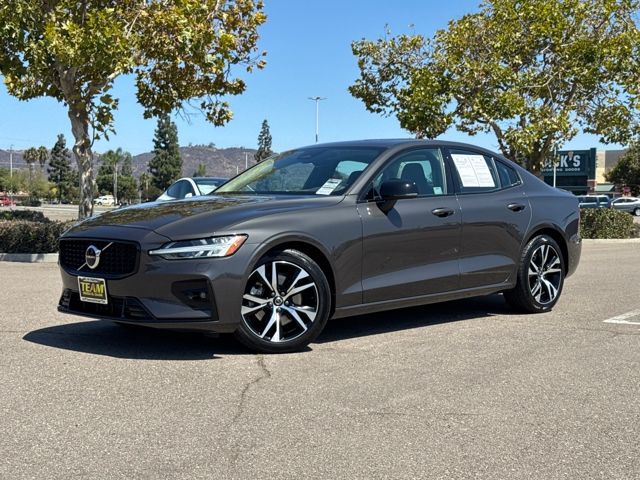 2025 Volvo S60 Core