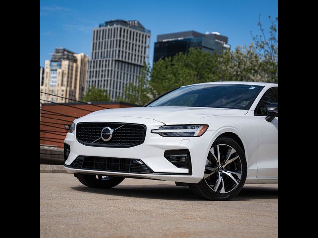 2025 Volvo S60 Core
