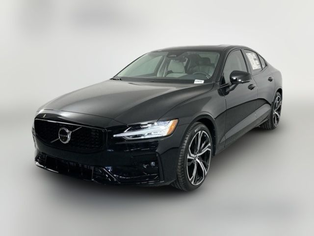 2025 Volvo S60 Plus