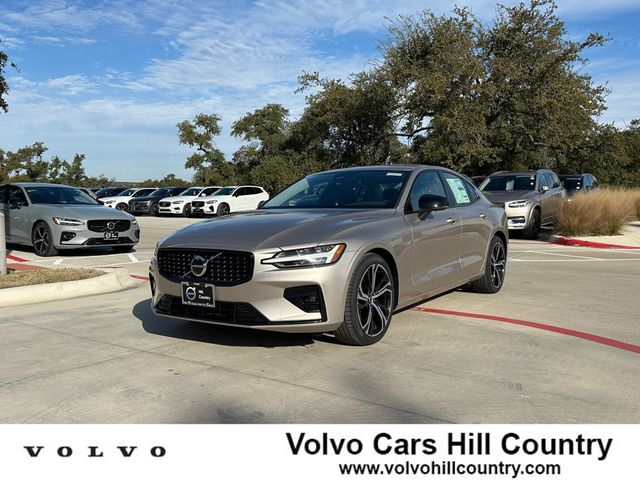 2025 Volvo S60 Plus