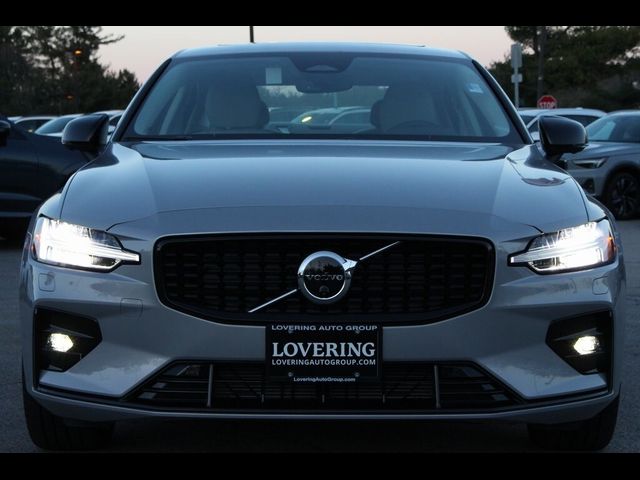 2025 Volvo S60 Plus