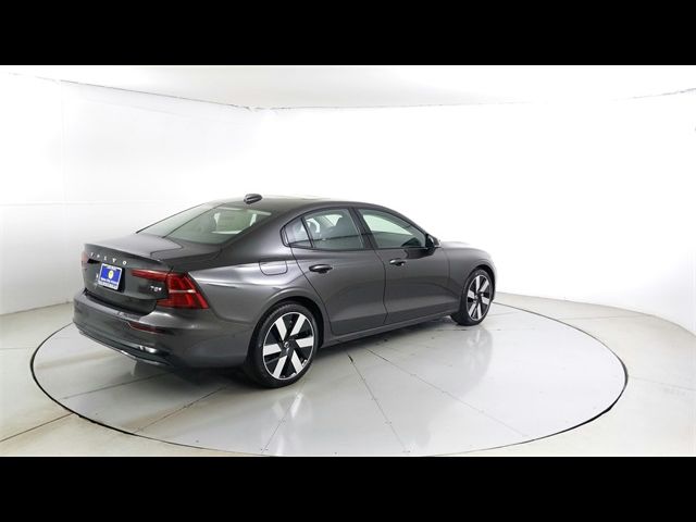 2025 Volvo S60 Plug-In Hybrid Plus