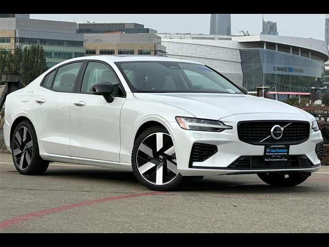 2025 Volvo S60 Plug-In Hybrid Ultra