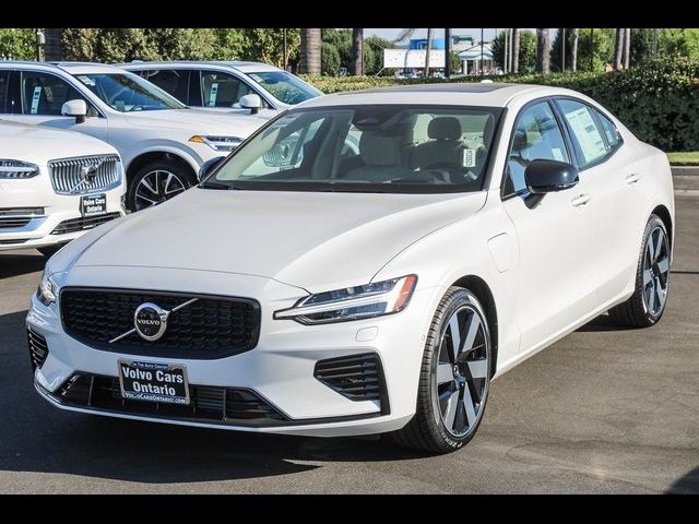 2025 Volvo S60 Plug-In Hybrid Ultra