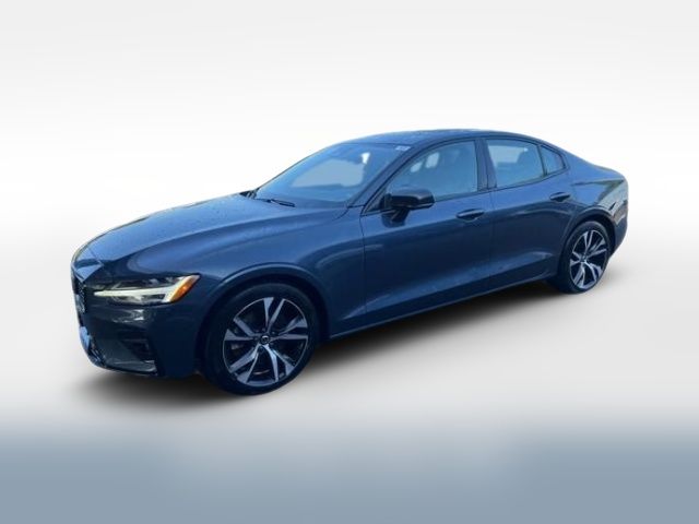 2025 Volvo S60 Plus