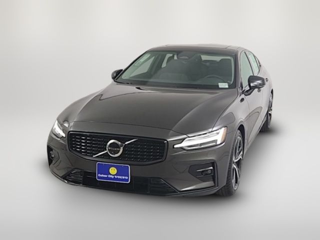 2025 Volvo S60 Plus