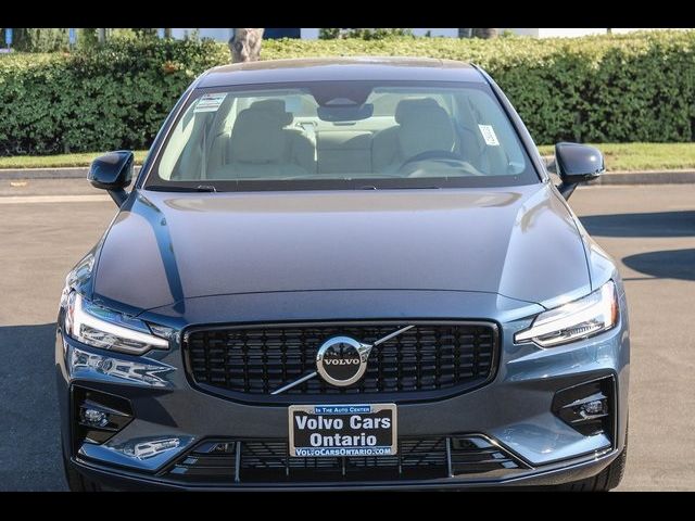 2025 Volvo S60 Core