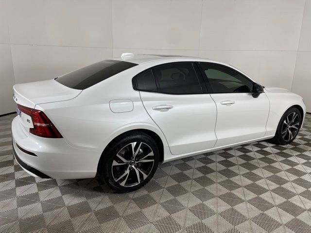 2025 Volvo S60 Core