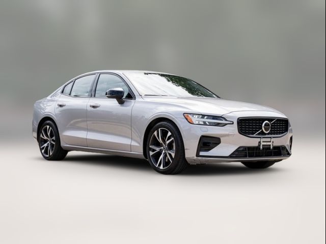 2025 Volvo S60 Core