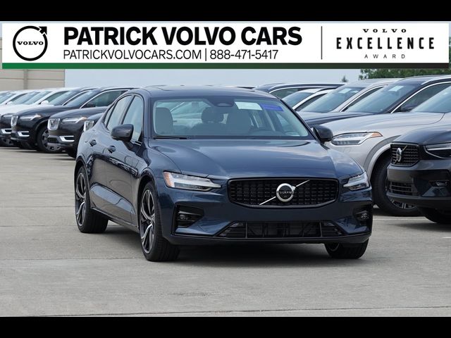 2025 Volvo S60 Plus