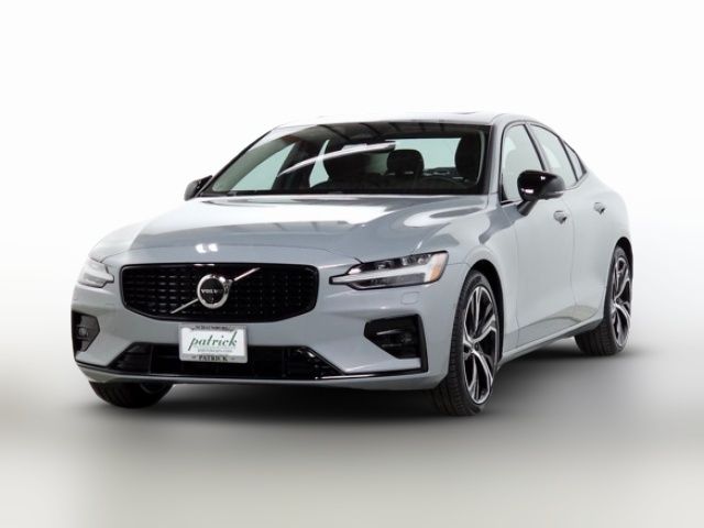 2025 Volvo S60 Plus