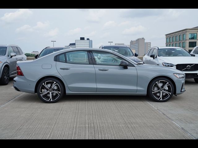 2025 Volvo S60 Plus