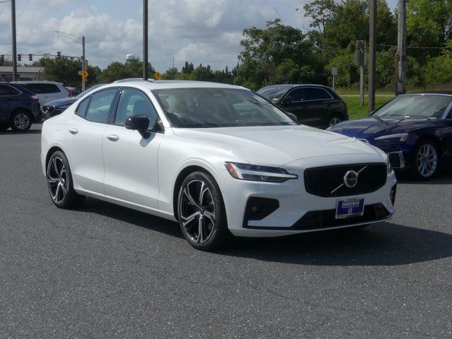 2025 Volvo S60 Ultra