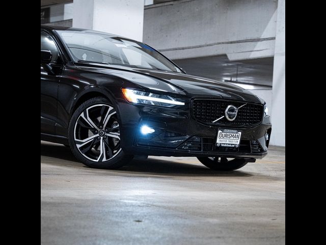 2025 Volvo S60 Ultra