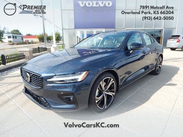 2025 Volvo S60 Ultra