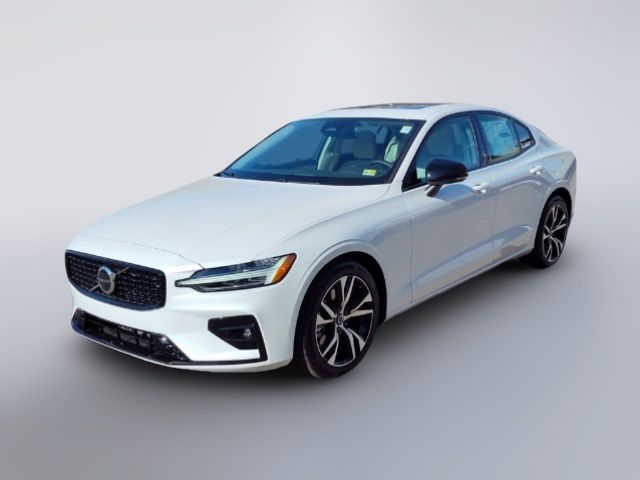 2025 Volvo S60 Core