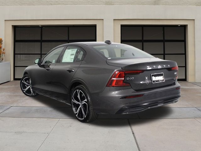 2025 Volvo S60 Plus