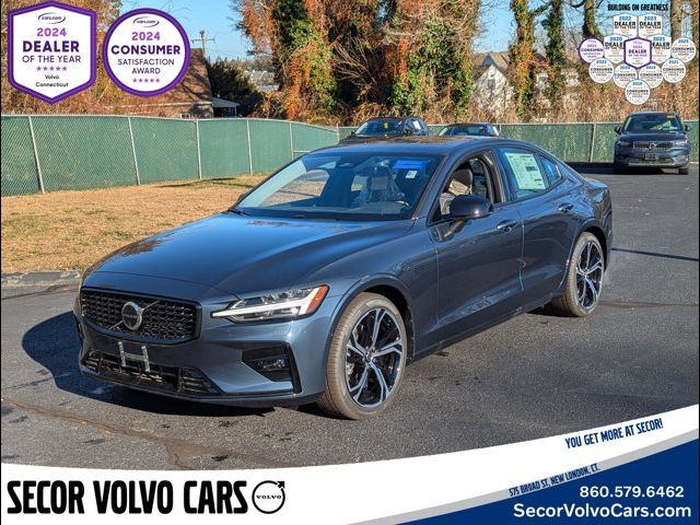 2025 Volvo S60 Plus