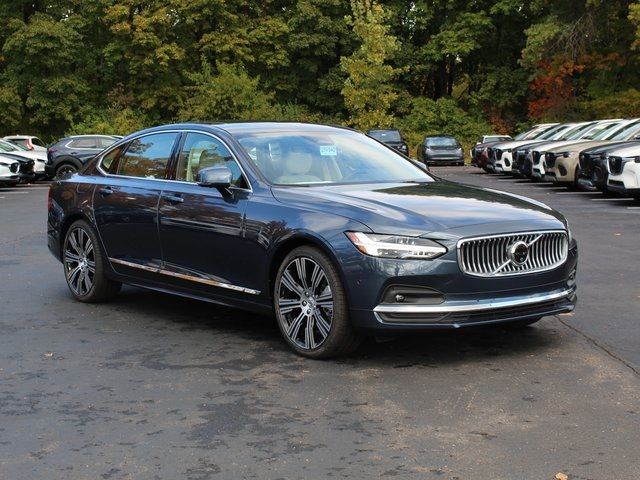 2025 Volvo S90 Plus