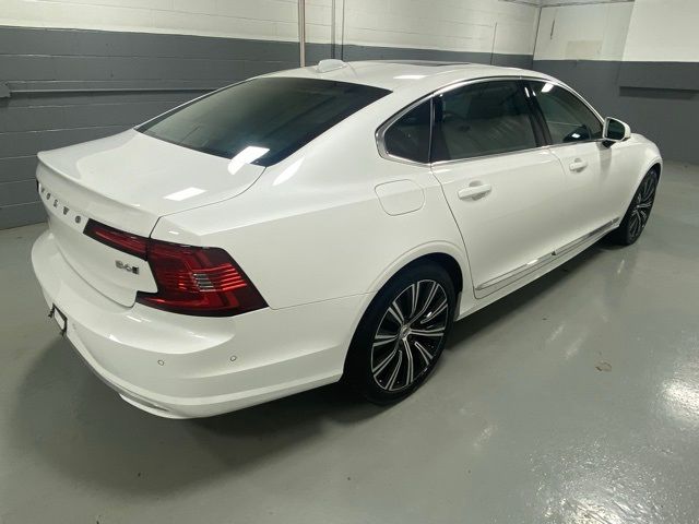2025 Volvo S90 Plus
